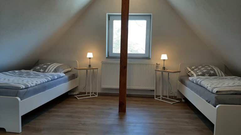 Monteurzimmer Hagen im Bremischen Smaragd Schlafzimmer